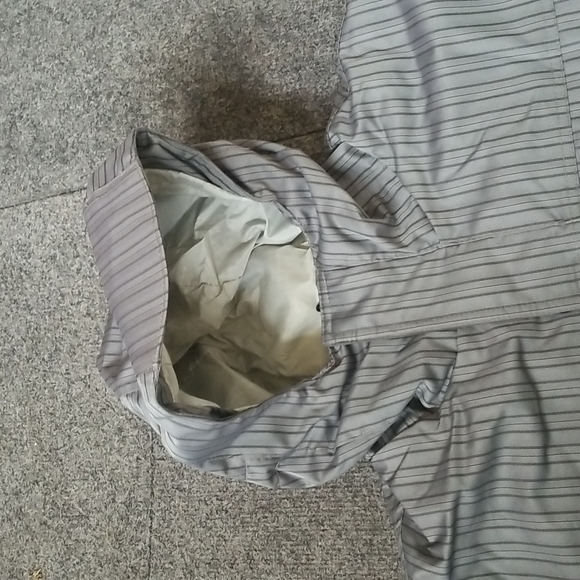 Jacket - Picture 2 of 4